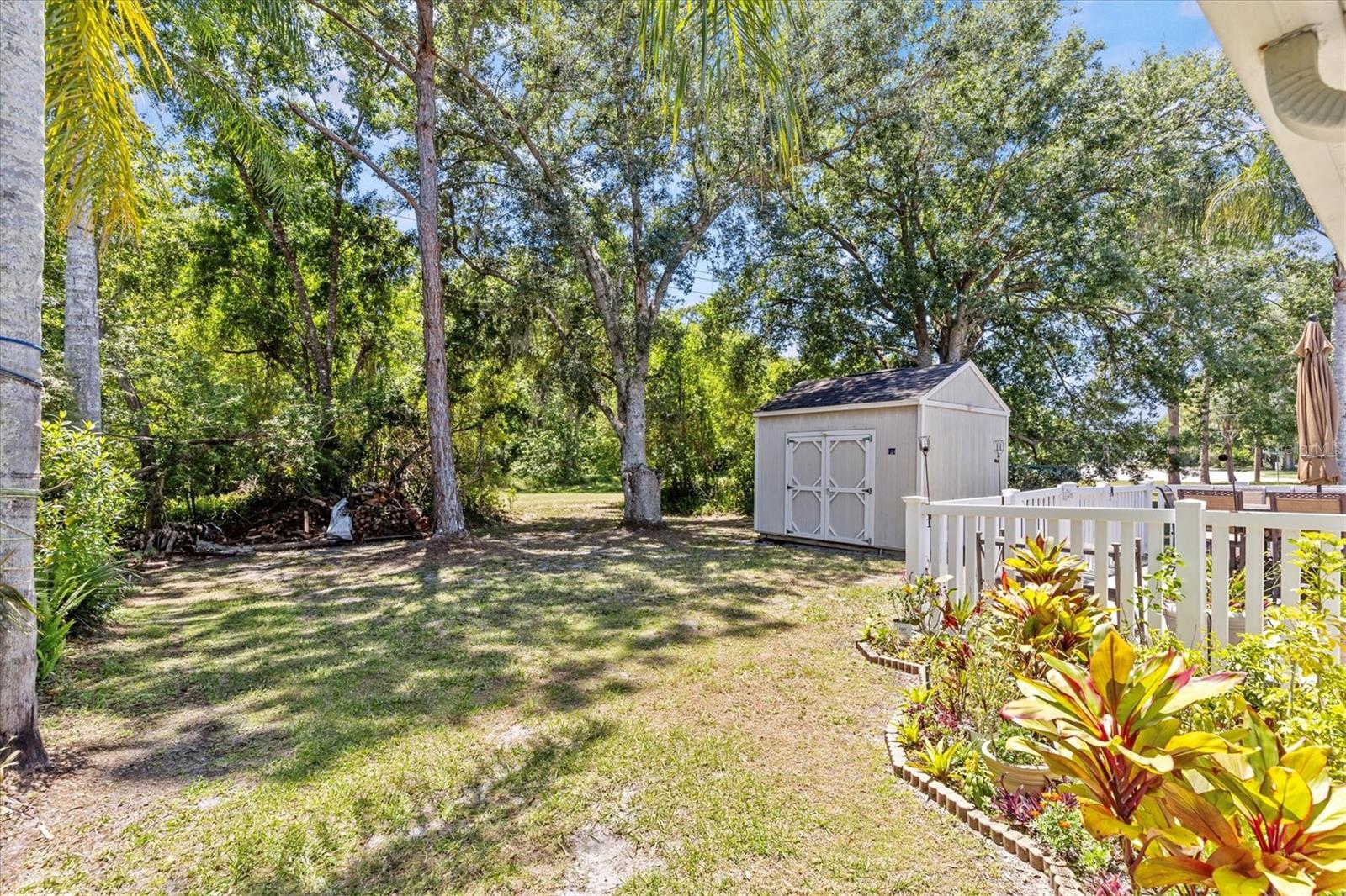 Image 5 of 55 For 28628 Twinbrook  Ln
