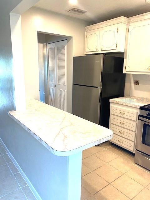 Image 7 of 13 For 5955 30th Avenue S 108