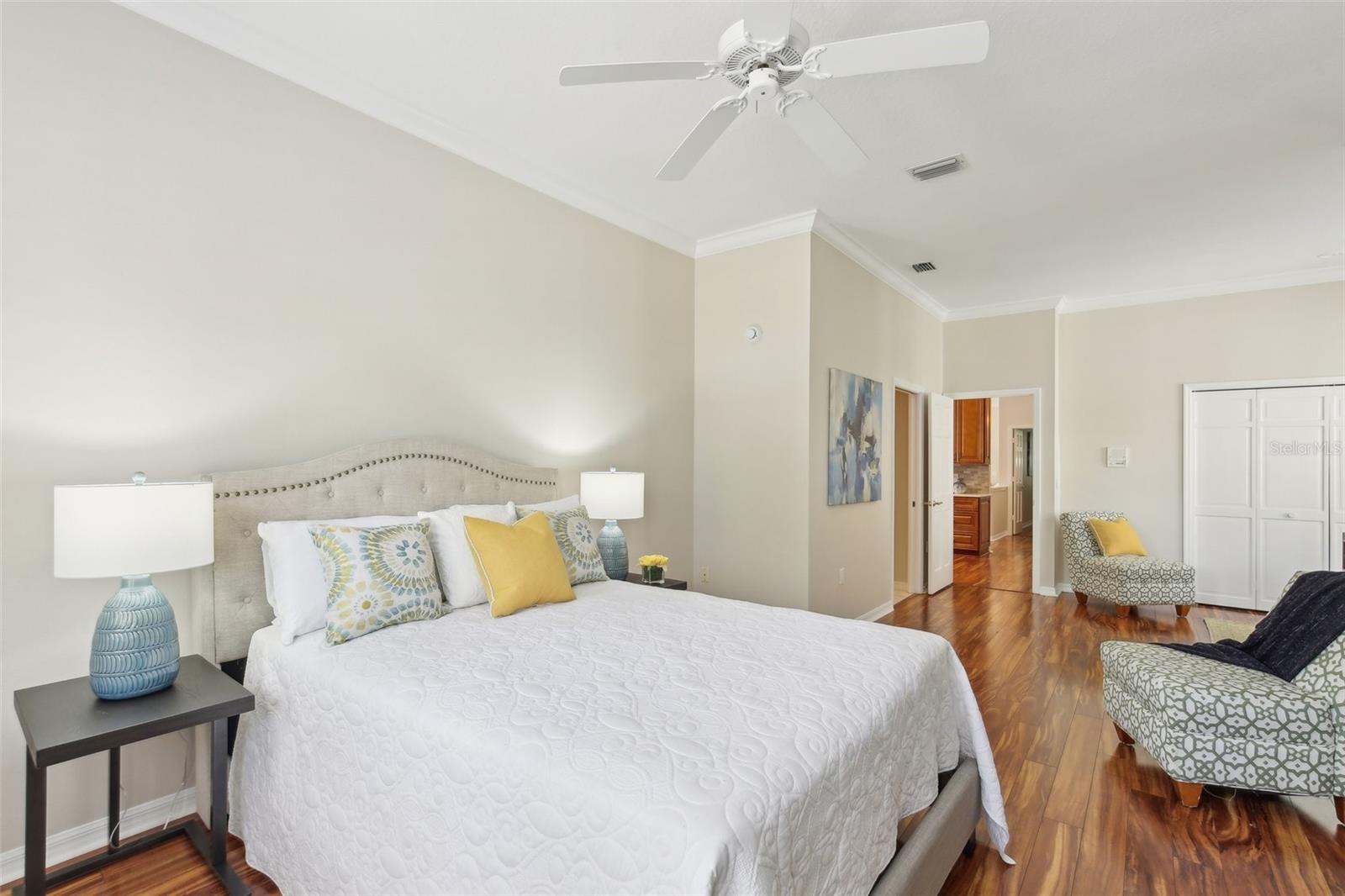 Image 23 of 42 For 15324 Sherwood Forest Drive