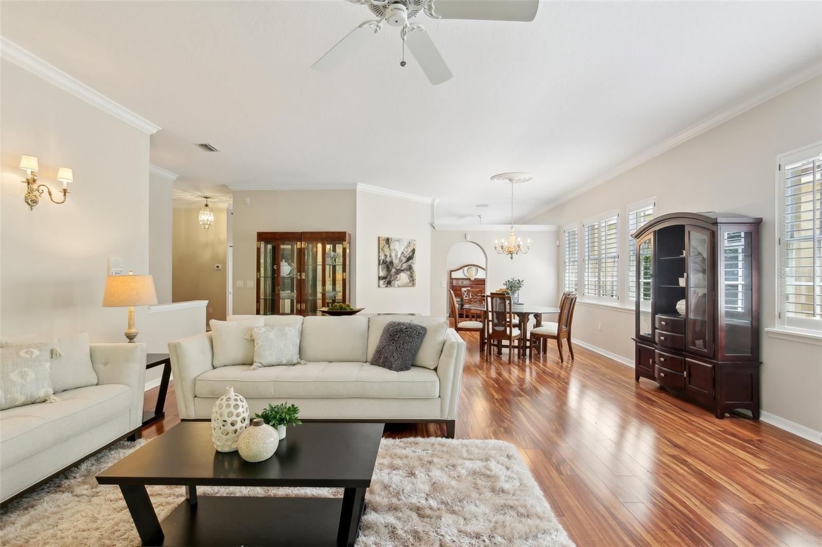 Image 4 of 42 For 15324 Sherwood Forest Drive