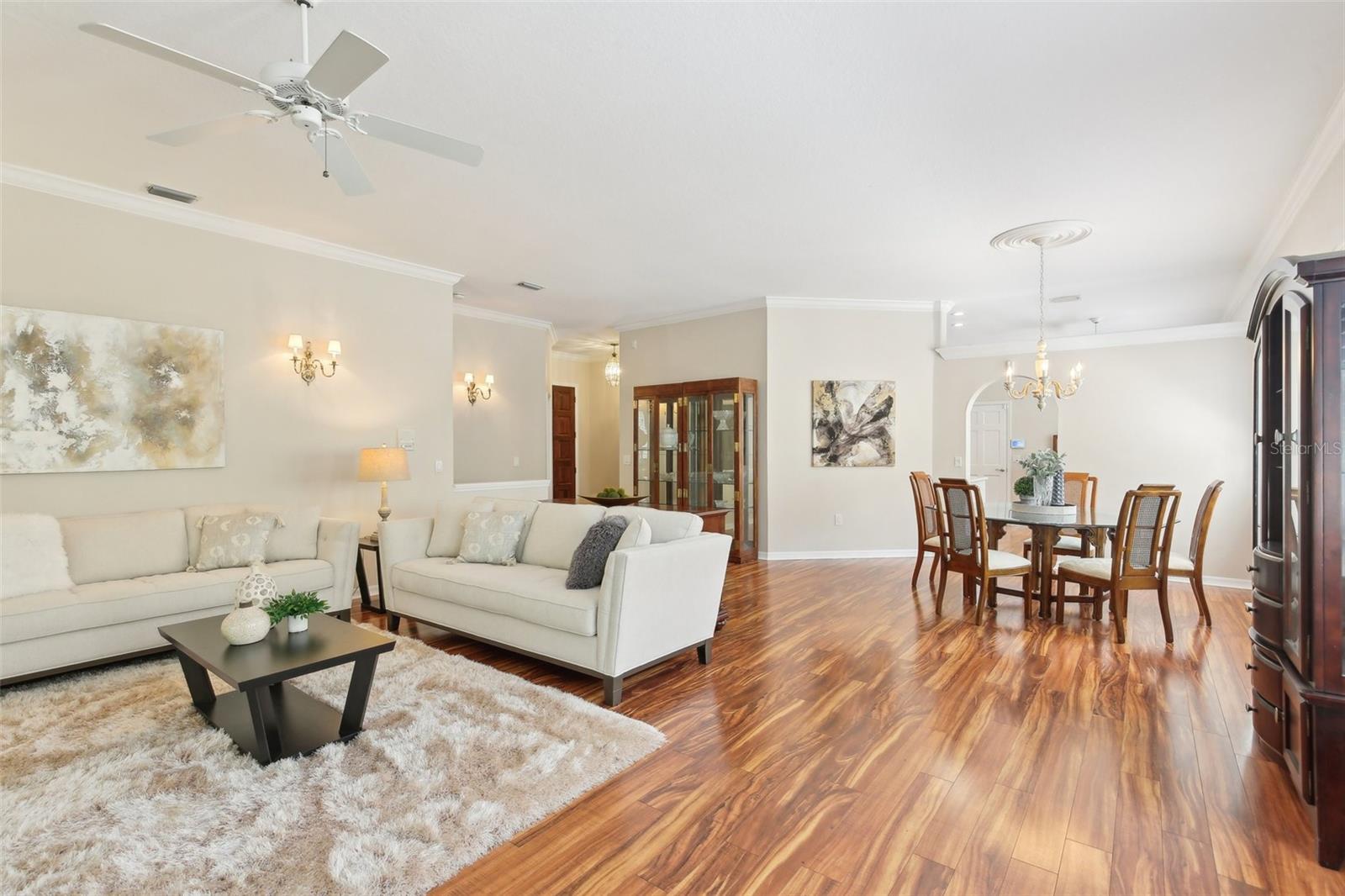 Image 5 of 42 For 15324 Sherwood Forest Drive