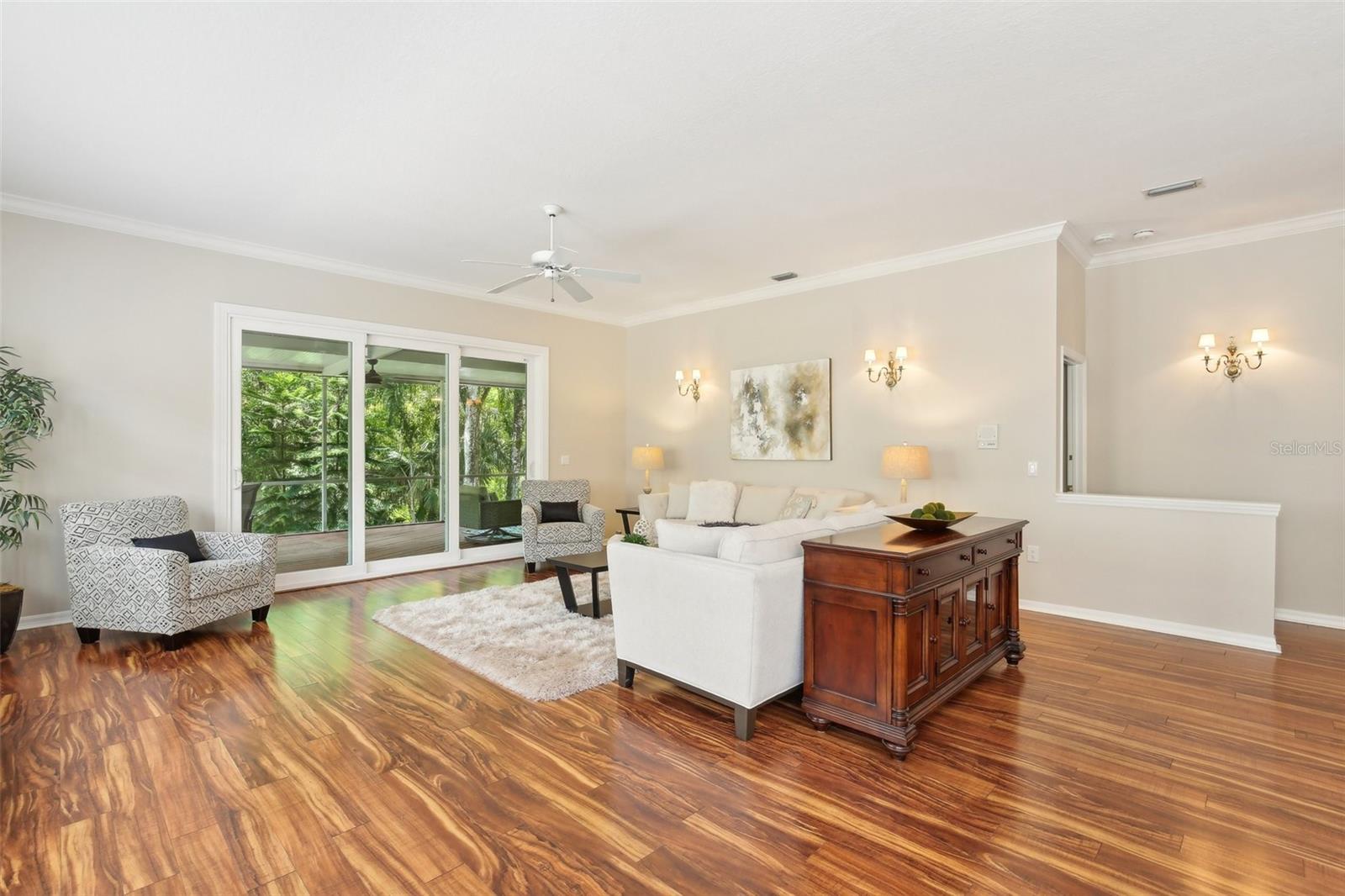 Image 6 of 42 For 15324 Sherwood Forest Drive
