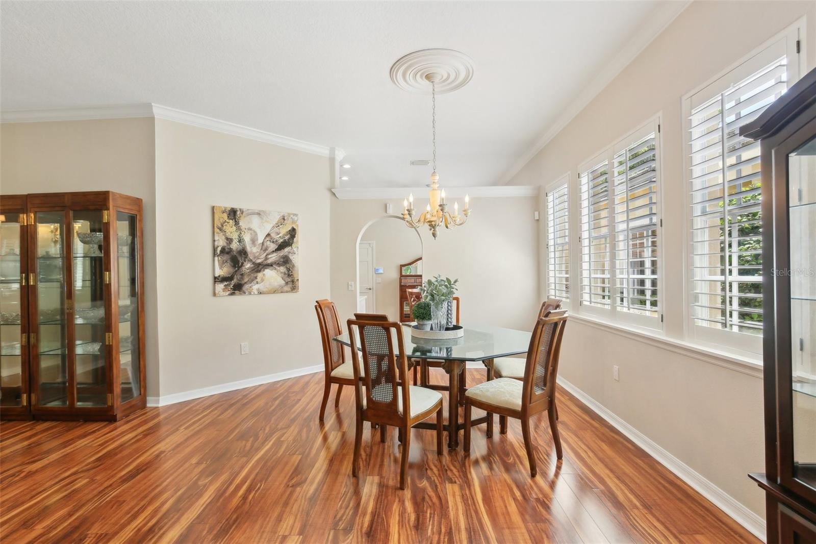 Image 8 of 42 For 15324 Sherwood Forest Drive