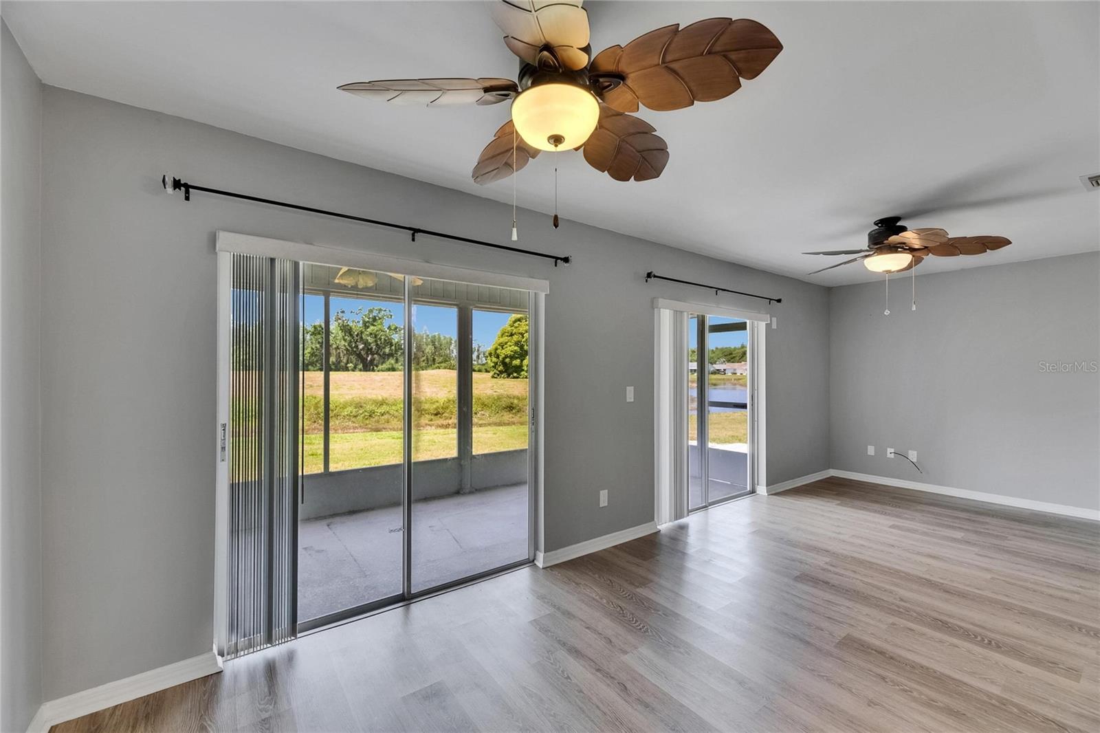 Image 20 of 48 For 2313 Grenoble Place 2313