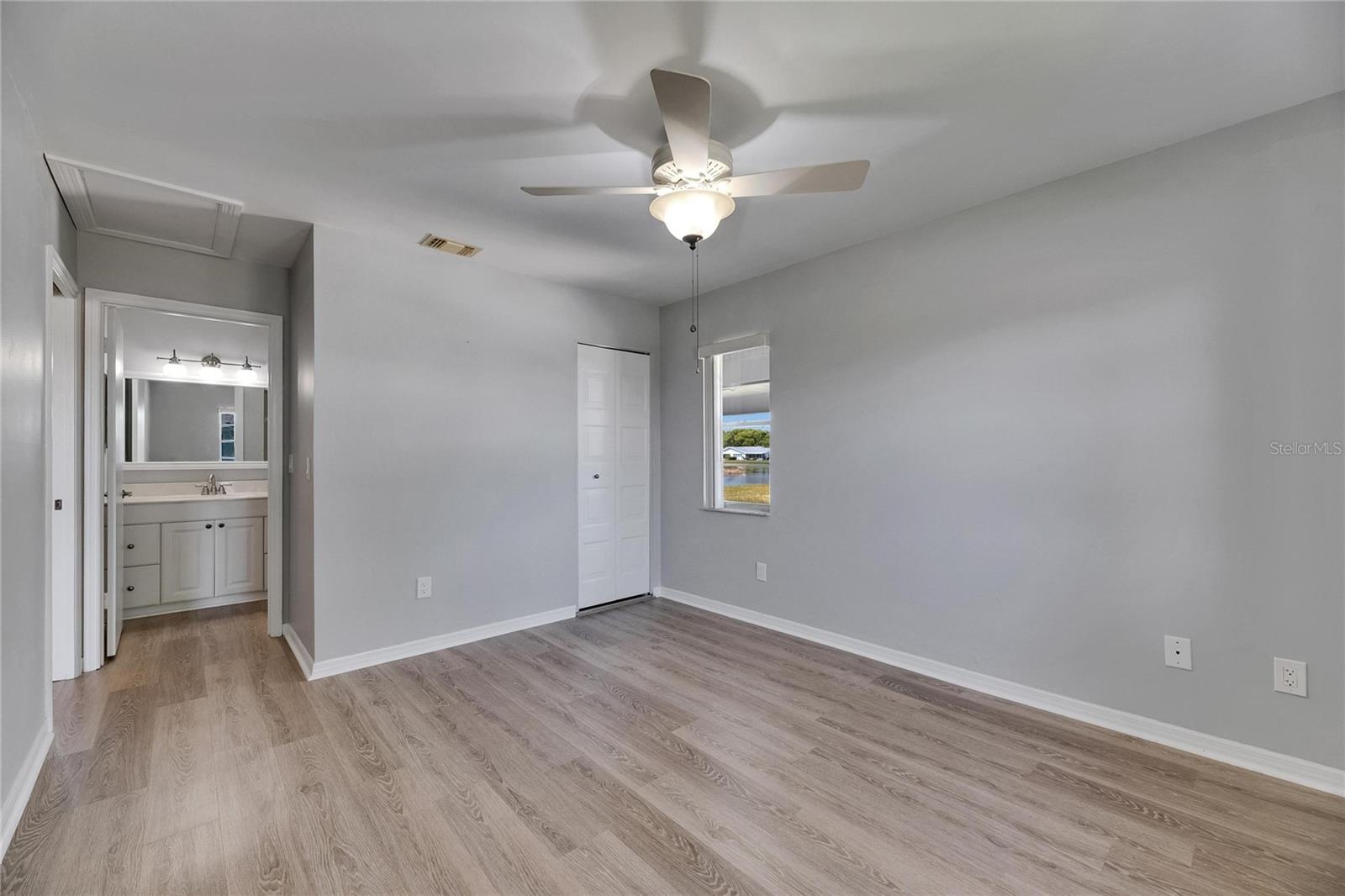 Image 32 of 48 For 2313 Grenoble Place 2313
