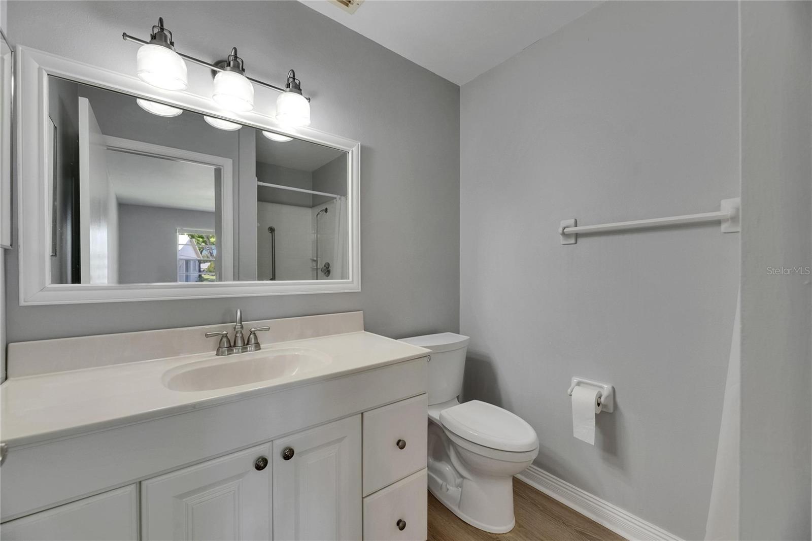 Image 37 of 48 For 2313 Grenoble Place 2313