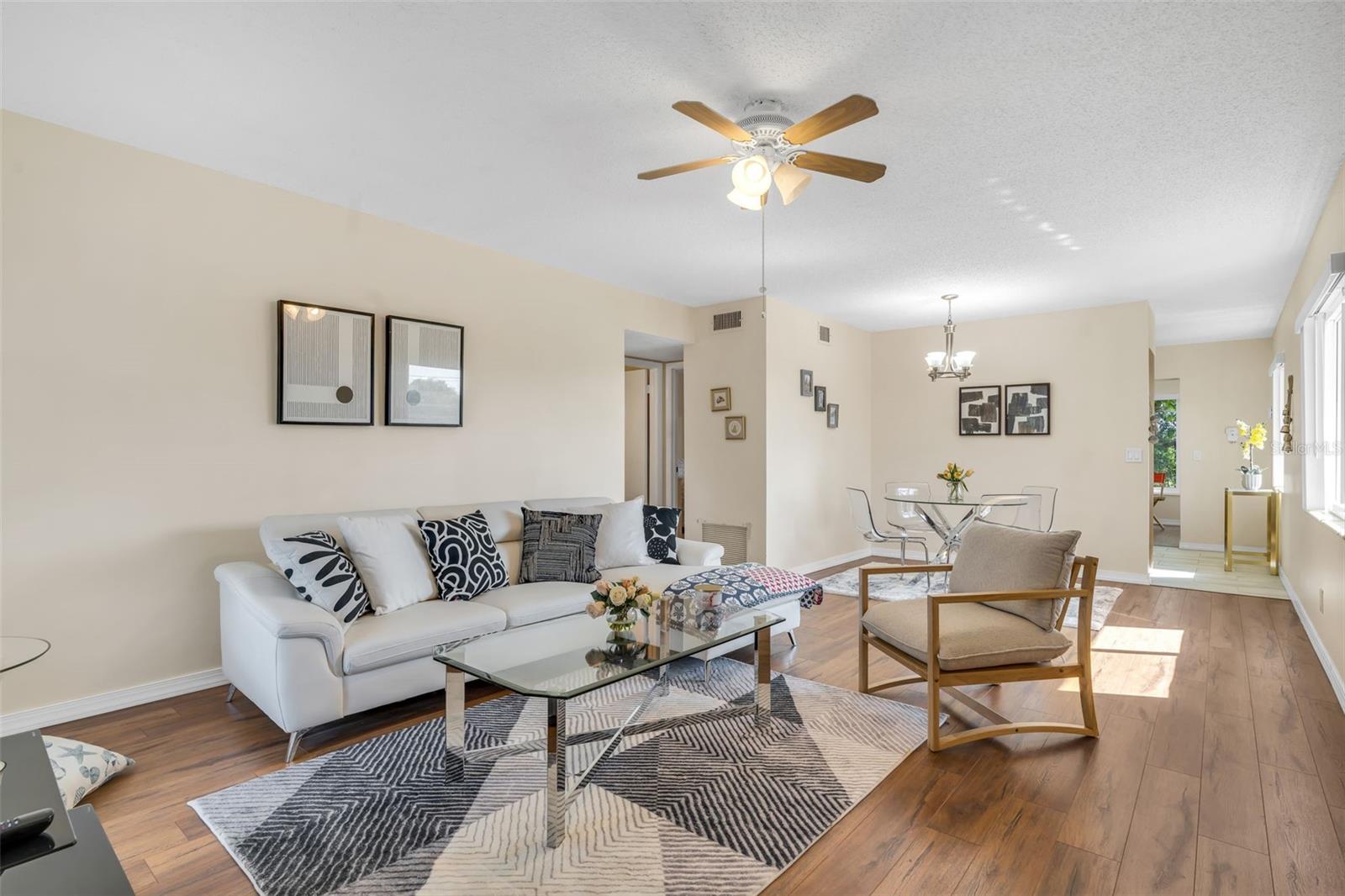 Image 6 of 29 For 2458 Columbia Dr E  84