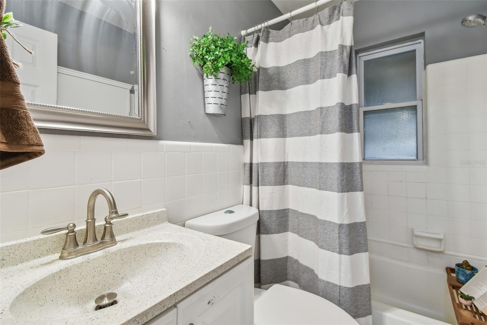 Image 34 of 61 For 7000 14th Street N