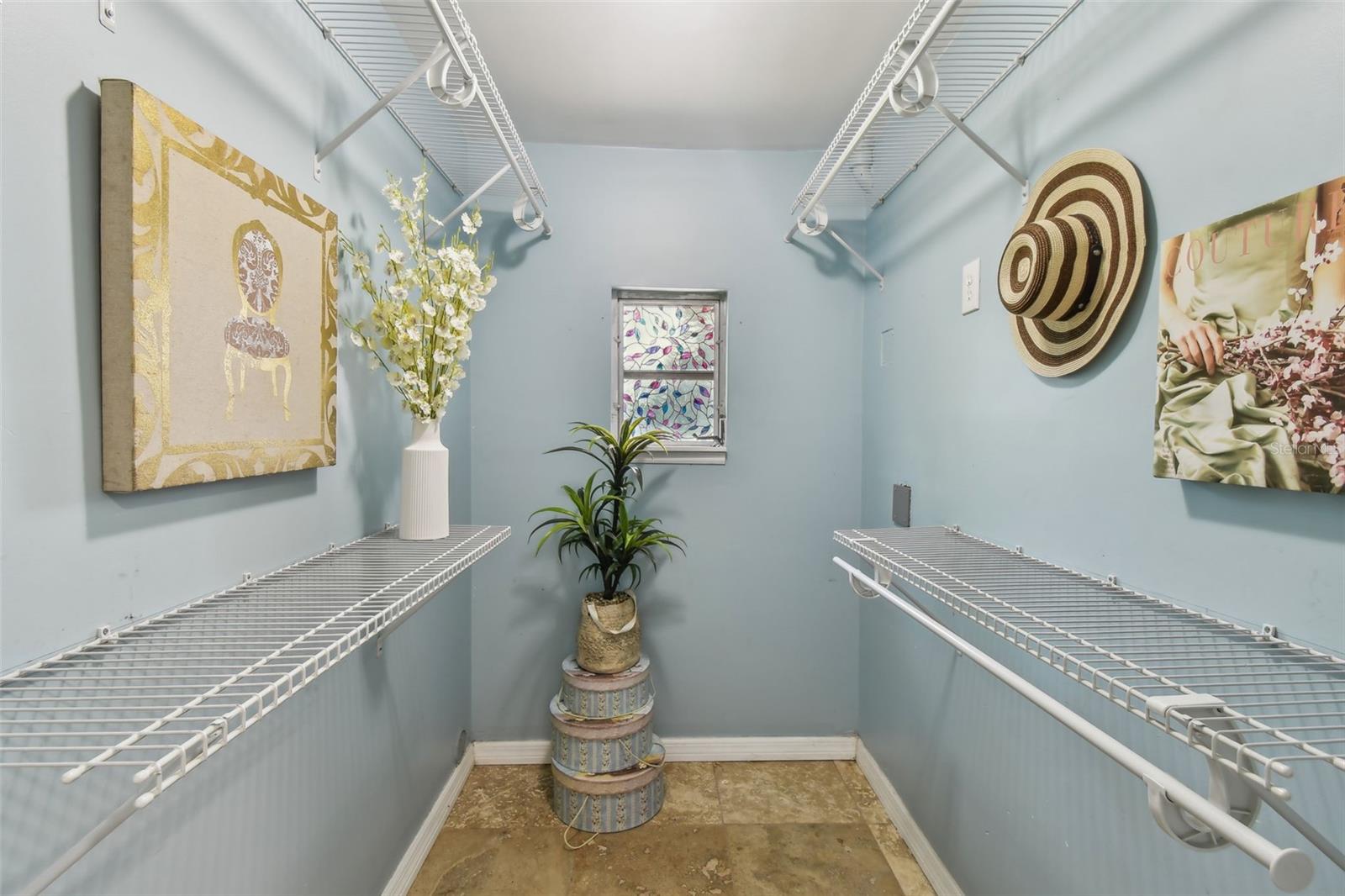 Image 37 of 61 For 7000 14th Street N