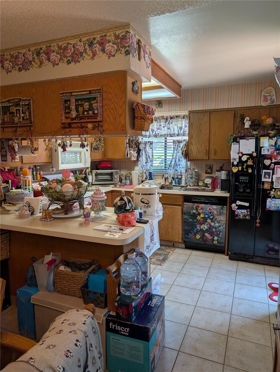 Image 11 of 26 For 8119 Oak Trace Way C