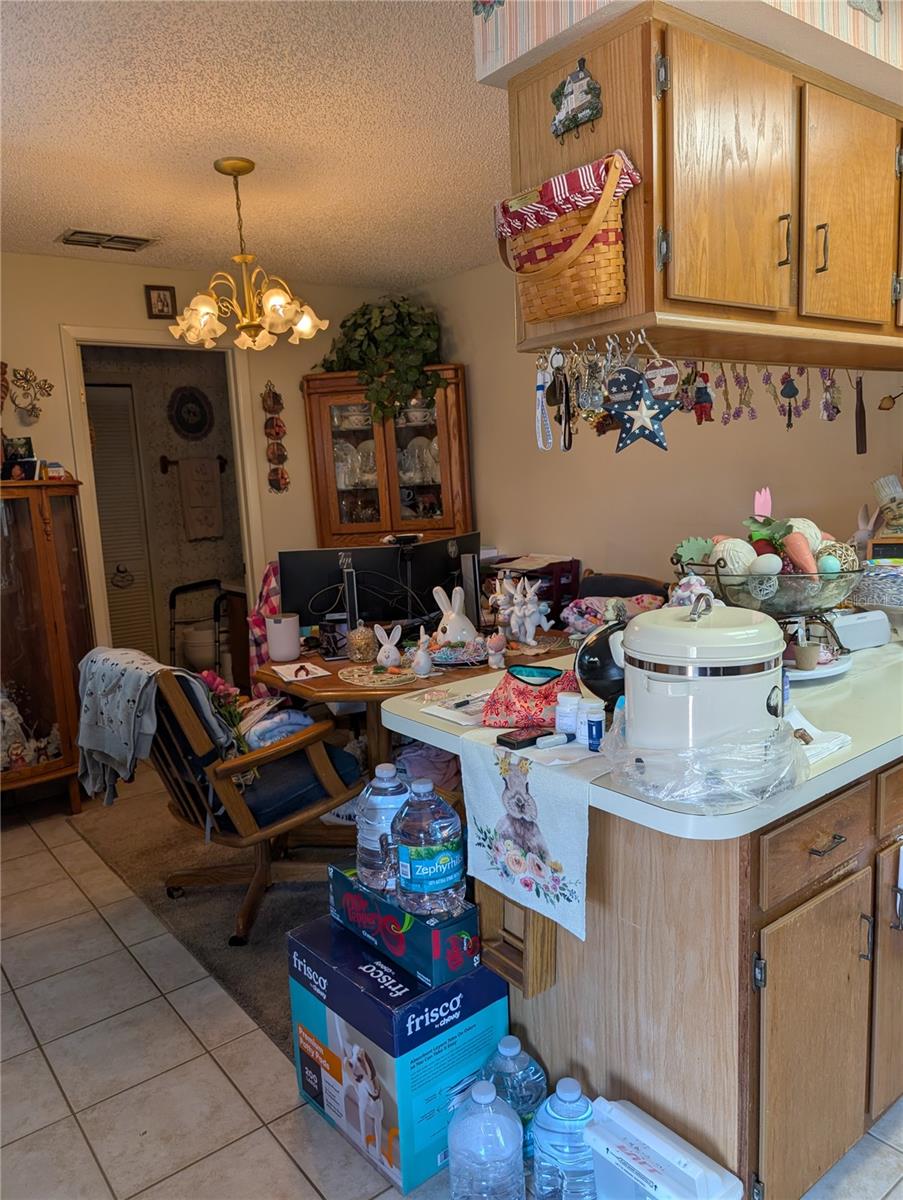 Image 14 of 26 For 8119 Oak Trace Way C