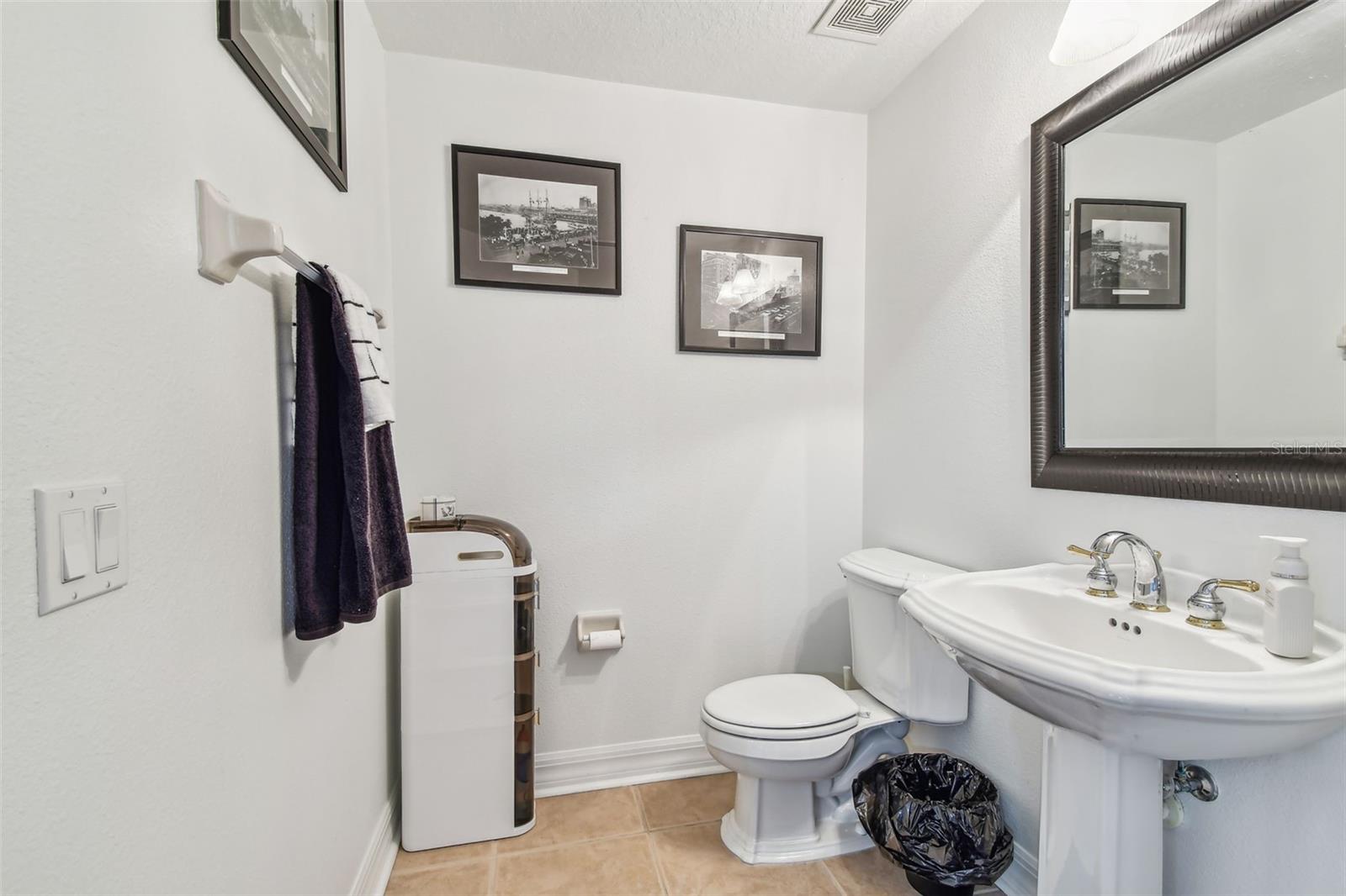 Image 11 of 63 For 6412 Mayra Shores Lane