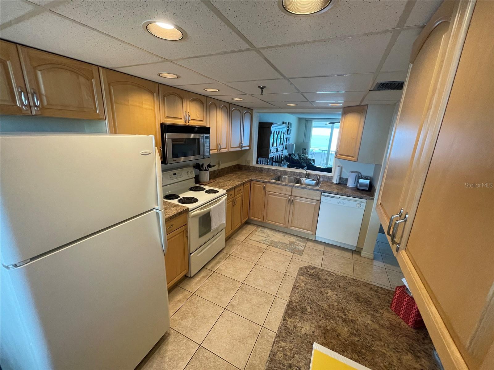 Image 5 of 24 For 17900 Gulf Boulevard 13e