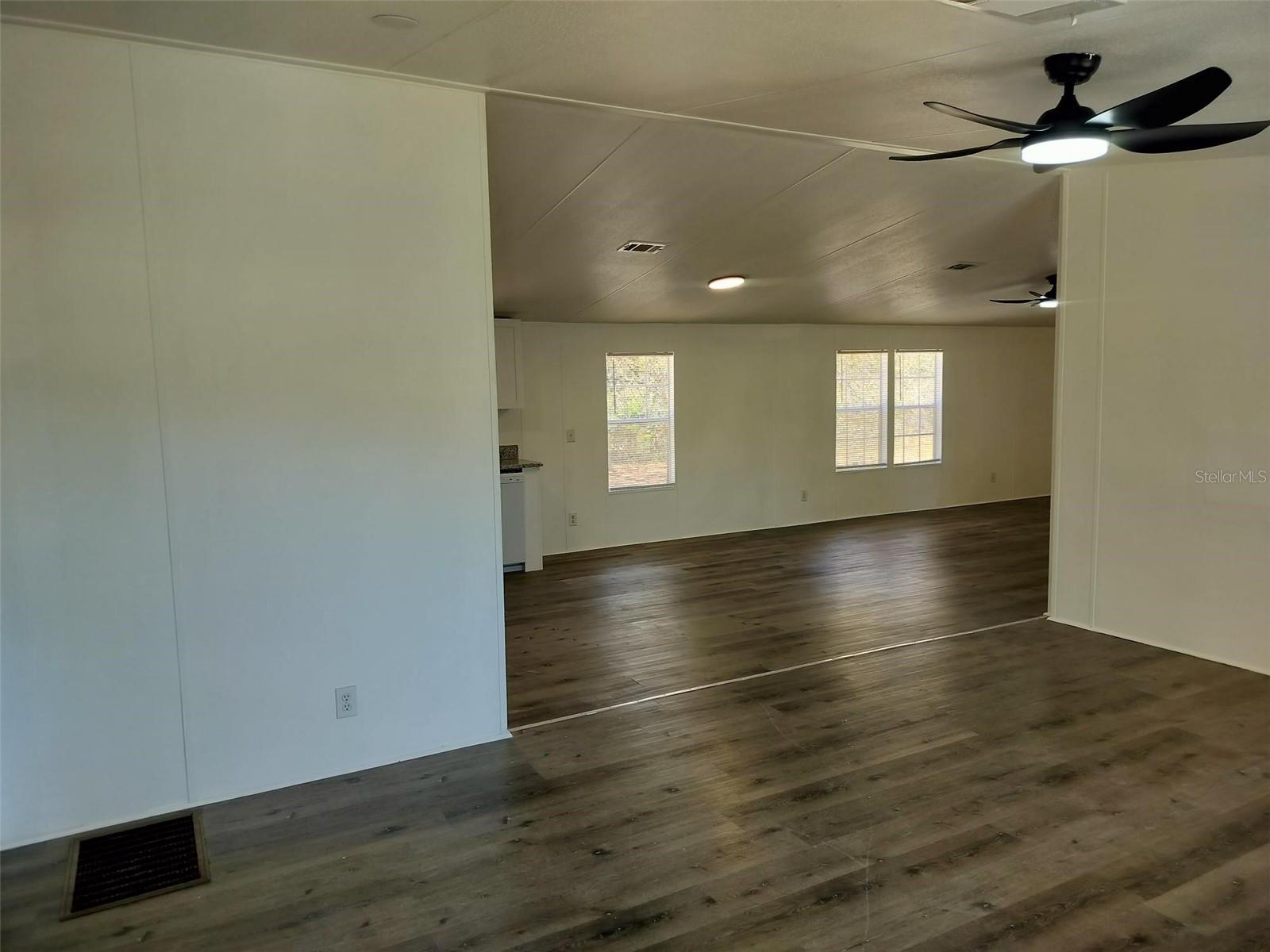 Image 3 of 17 For 4102 Fox Ridge Boulevard