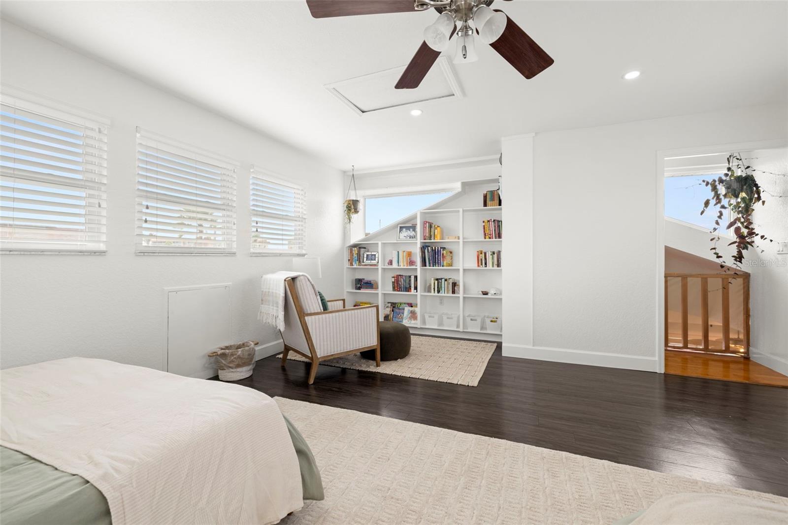 Image 13 of 43 For 247 126th Avenue