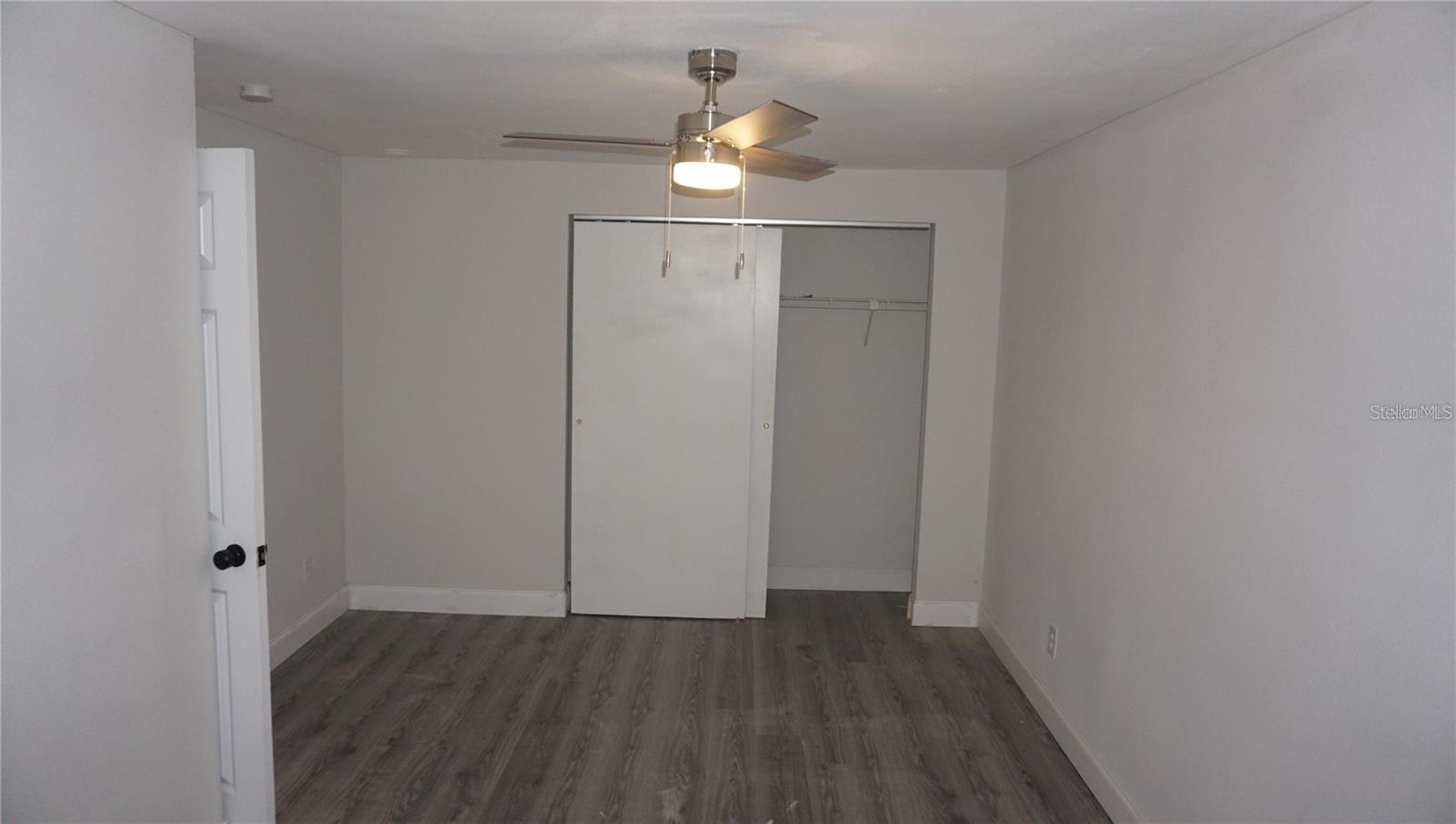 Image 7 of 12 For 5401 Russell Avenue