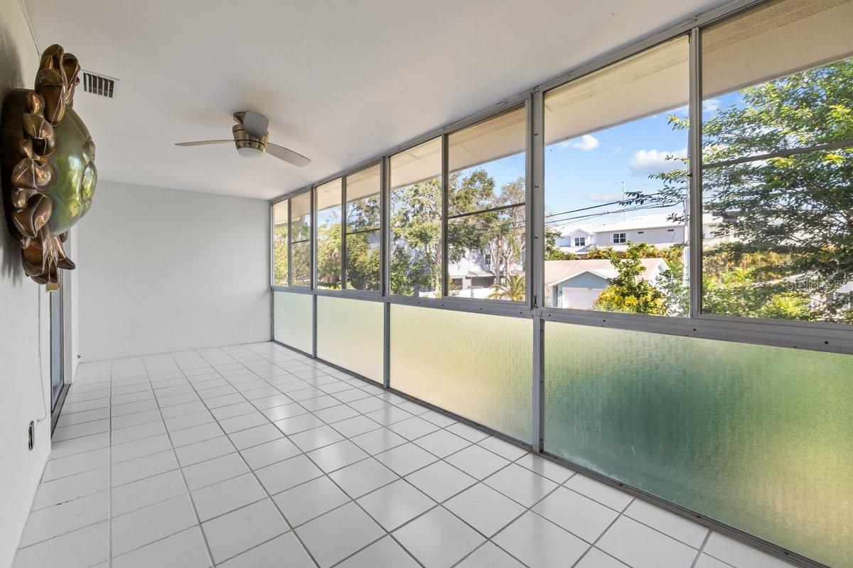 Image 8 of 16 For 500 Glennes Lane 205