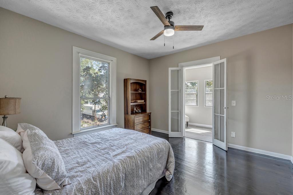 Image 33 of 41 For 1364 Evergreen Avenue