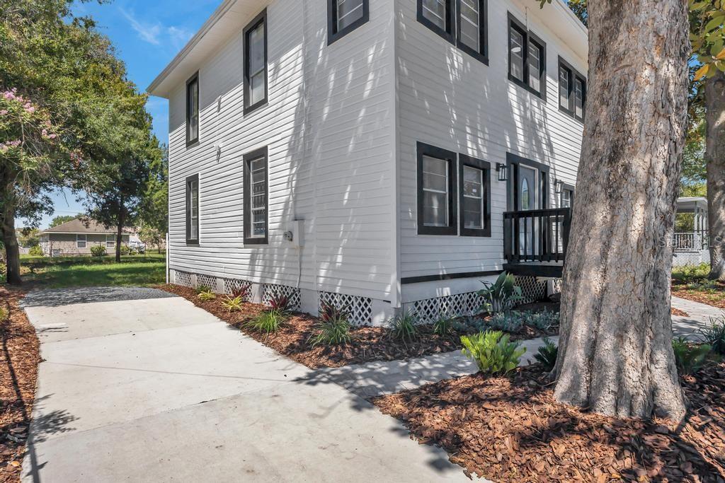 Image 4 of 41 For 1364 Evergreen Avenue