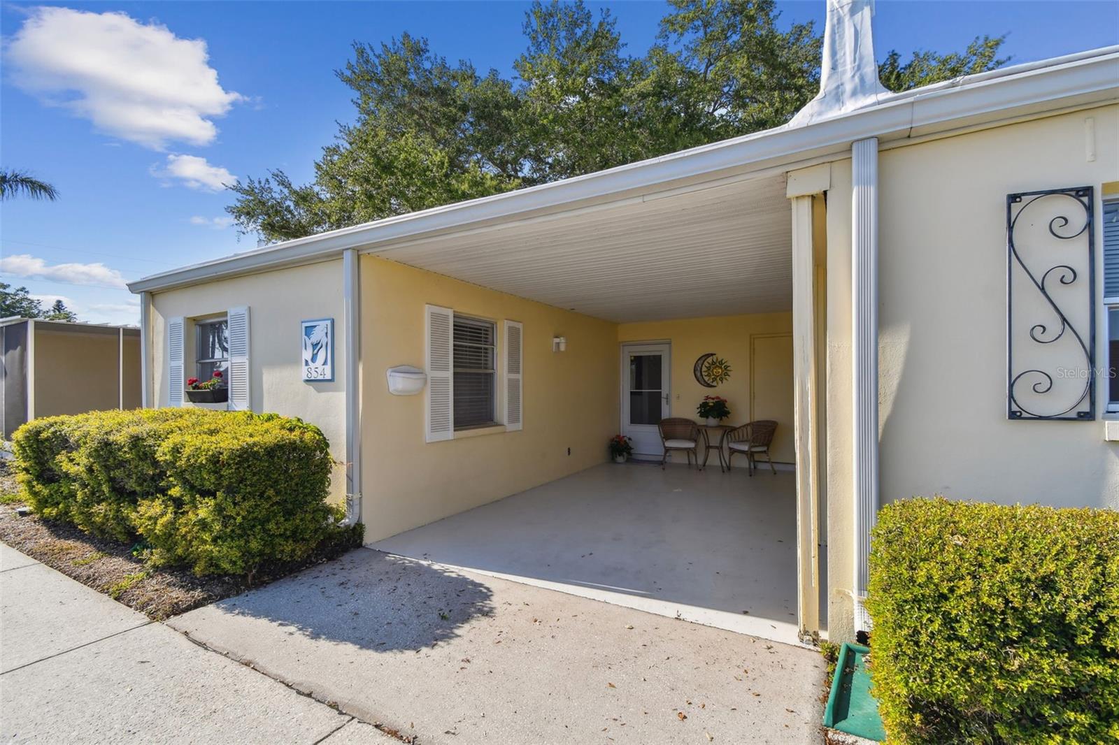 Image 27 of 48 For 854 Sky Loch Drive N