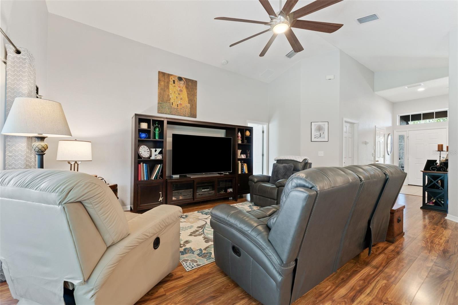 Image 11 of 62 For 5754 Sweet William Terrace