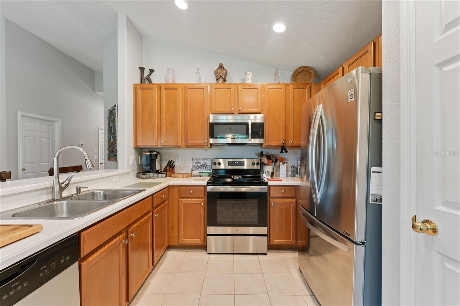 Image 17 of 62 For 5754 Sweet William Terrace