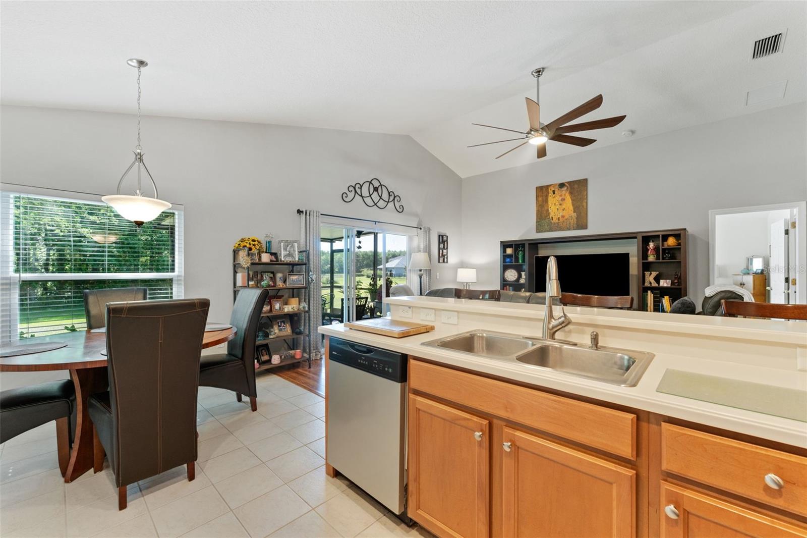 Image 18 of 62 For 5754 Sweet William Terrace