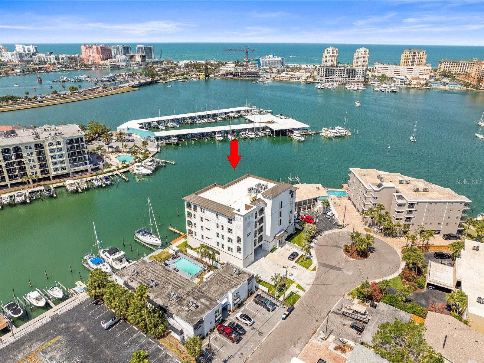 Image 32 of 71 For 211 Dolphin Point 403
