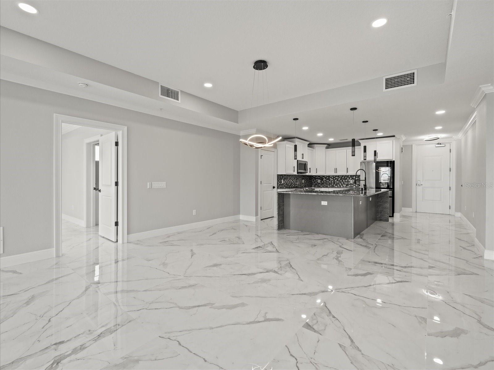 Image 54 of 71 For 211 Dolphin Point 403
