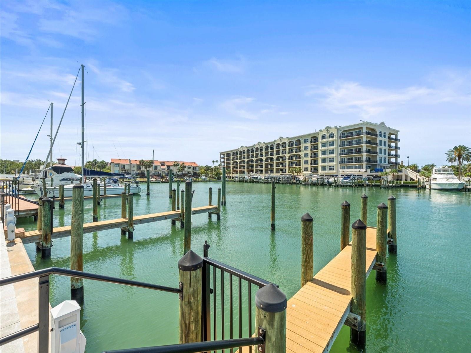 Image 59 of 71 For 211 Dolphin Point 403