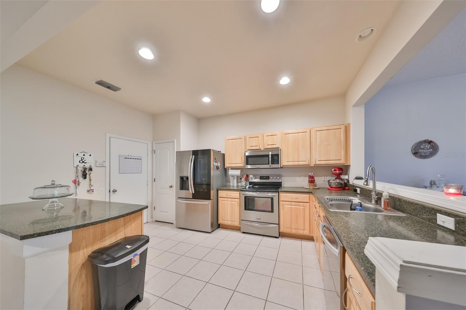 Image 7 of 32 For 4916 Chatham Gate Drive
