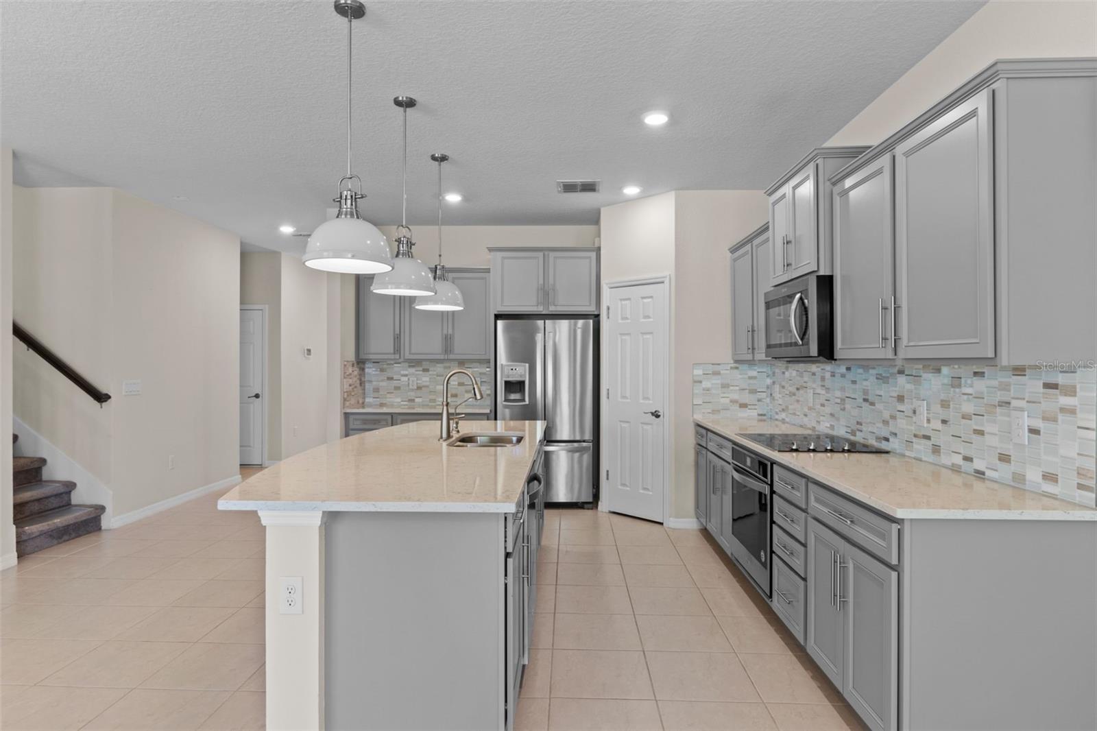 Listing photo id 13 for 13871 Carlow Park Drive