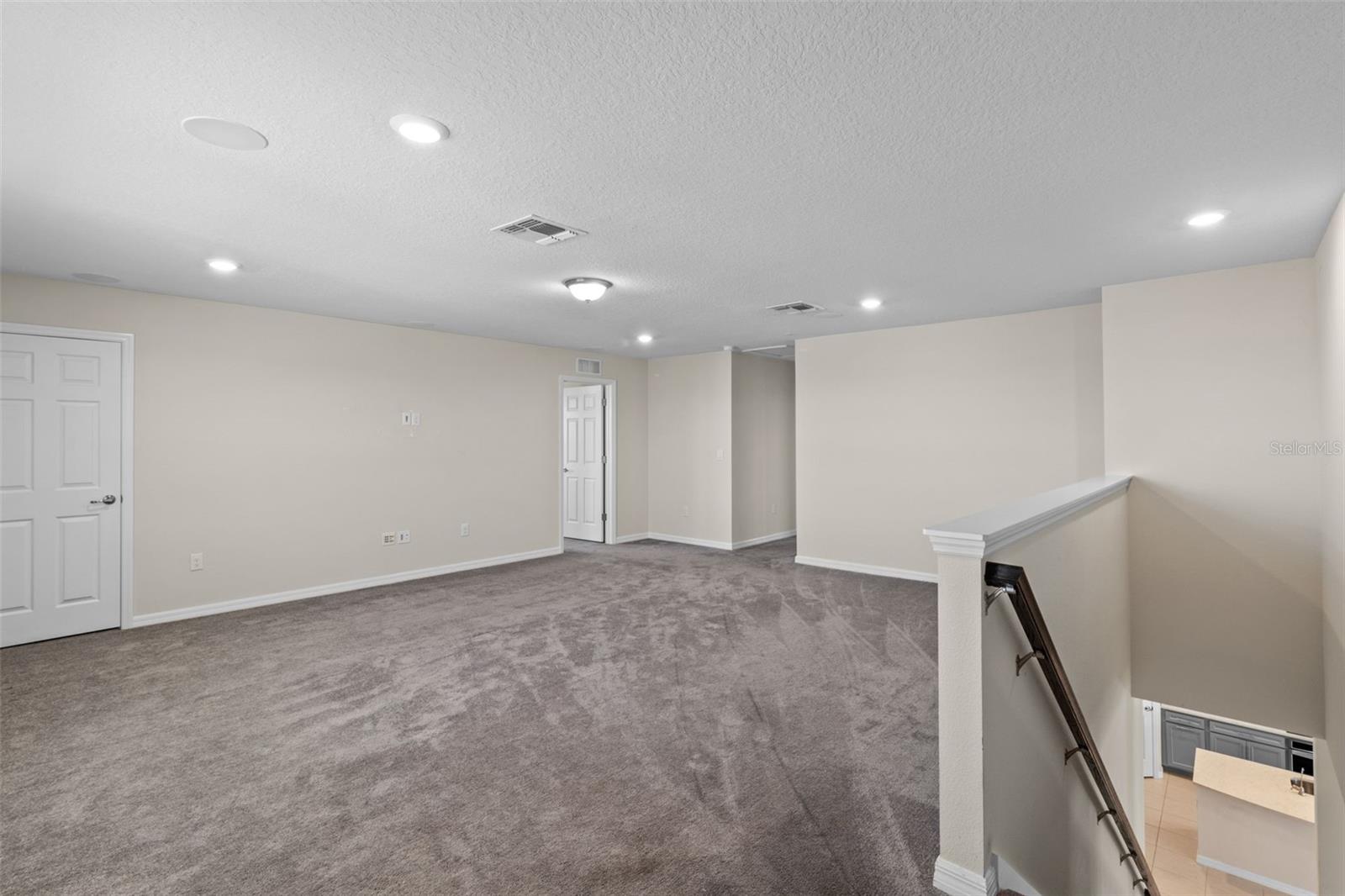 Listing photo id 26 for 13871 Carlow Park Drive