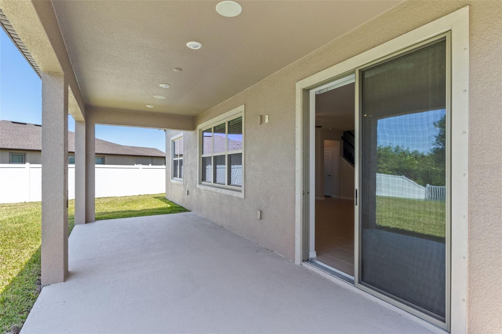 Listing photo id 38 for 13871 Carlow Park Drive
