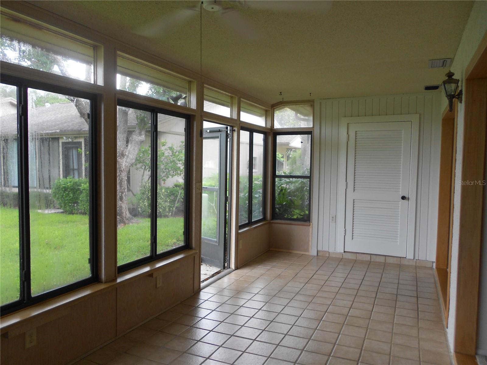 Image 12 of 30 For 540 Hickorynut Avenue