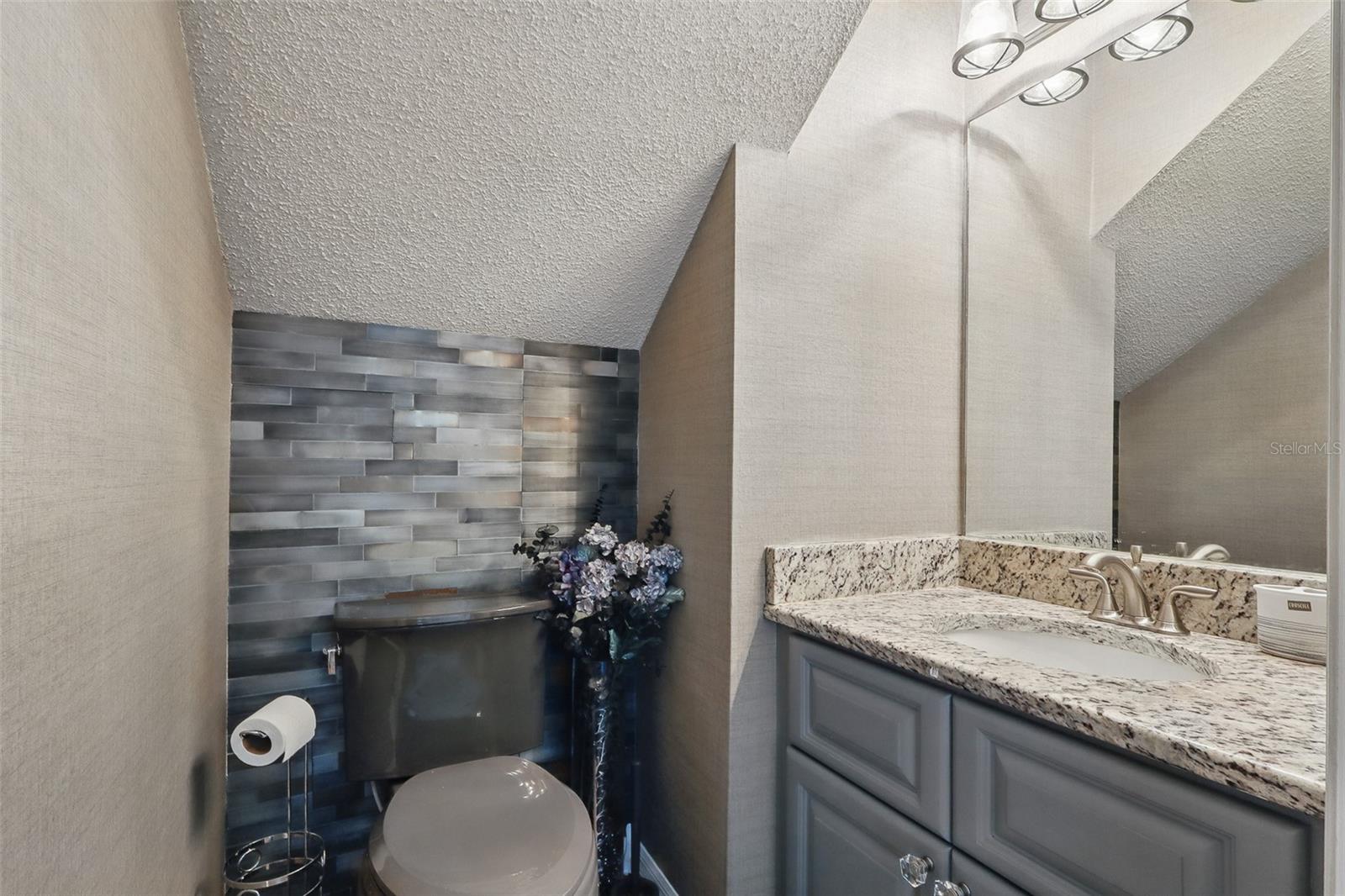 Image 12 of 26 For 6616 Northhaven Court