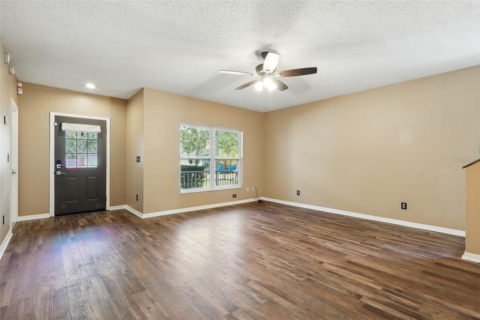Image 5 of 26 For 6616 Northhaven Court