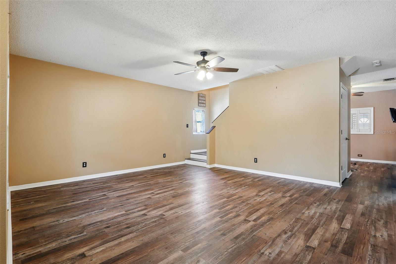 Image 6 of 26 For 6616 Northhaven Court