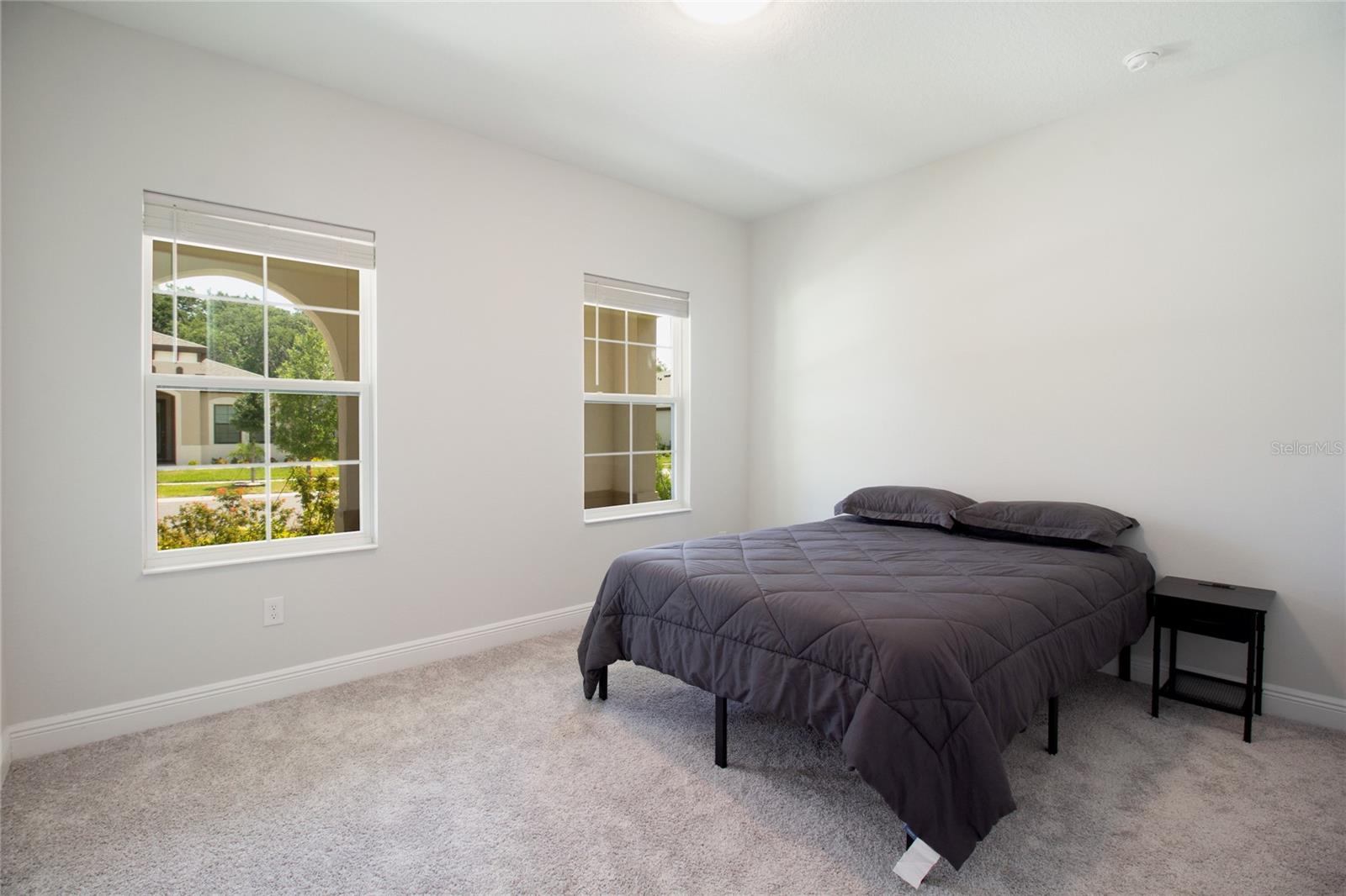 Image 21 of 47 For 13246 Twin Bridges Drive