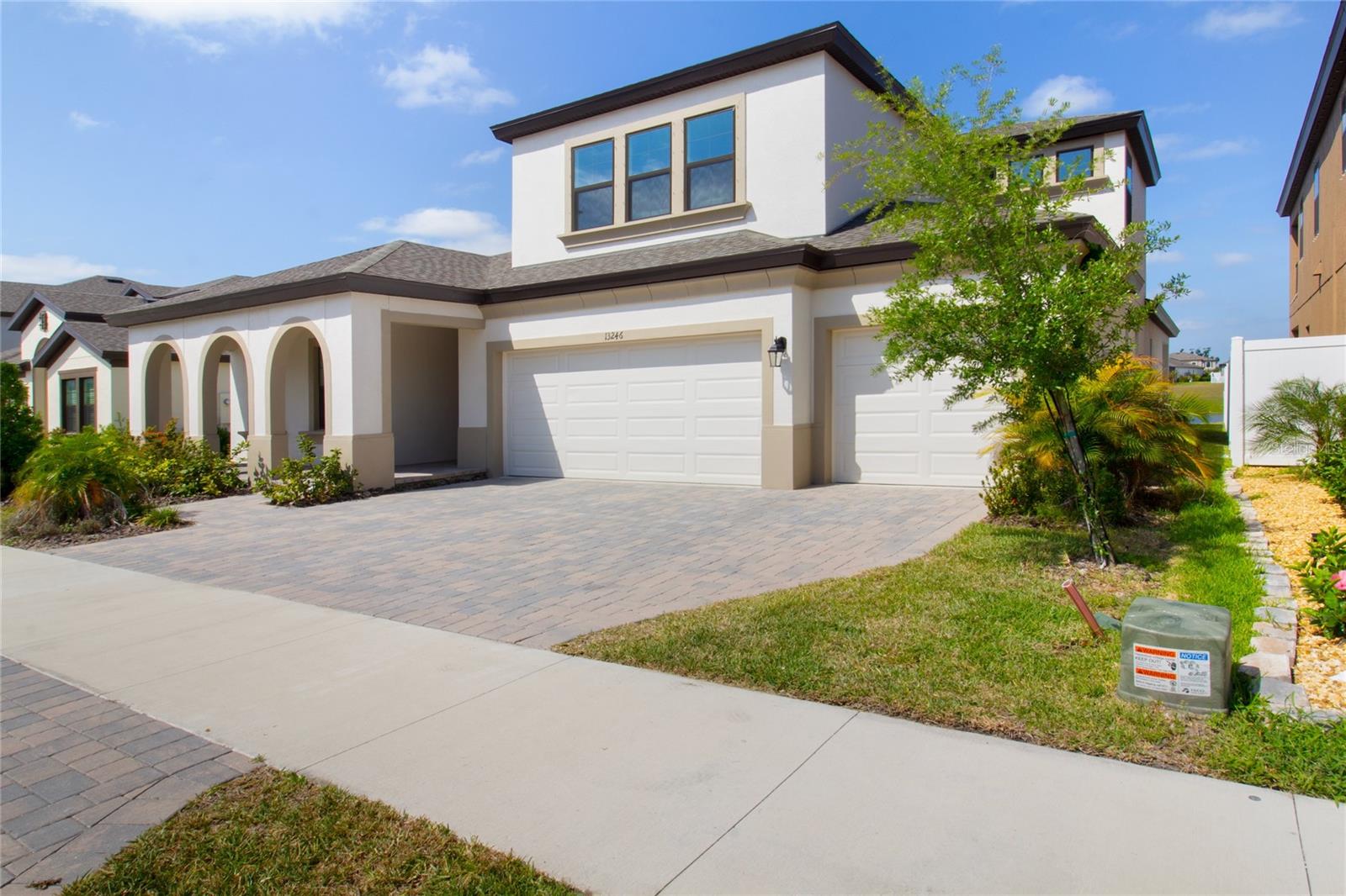 Image 3 of 47 For 13246 Twin Bridges Drive