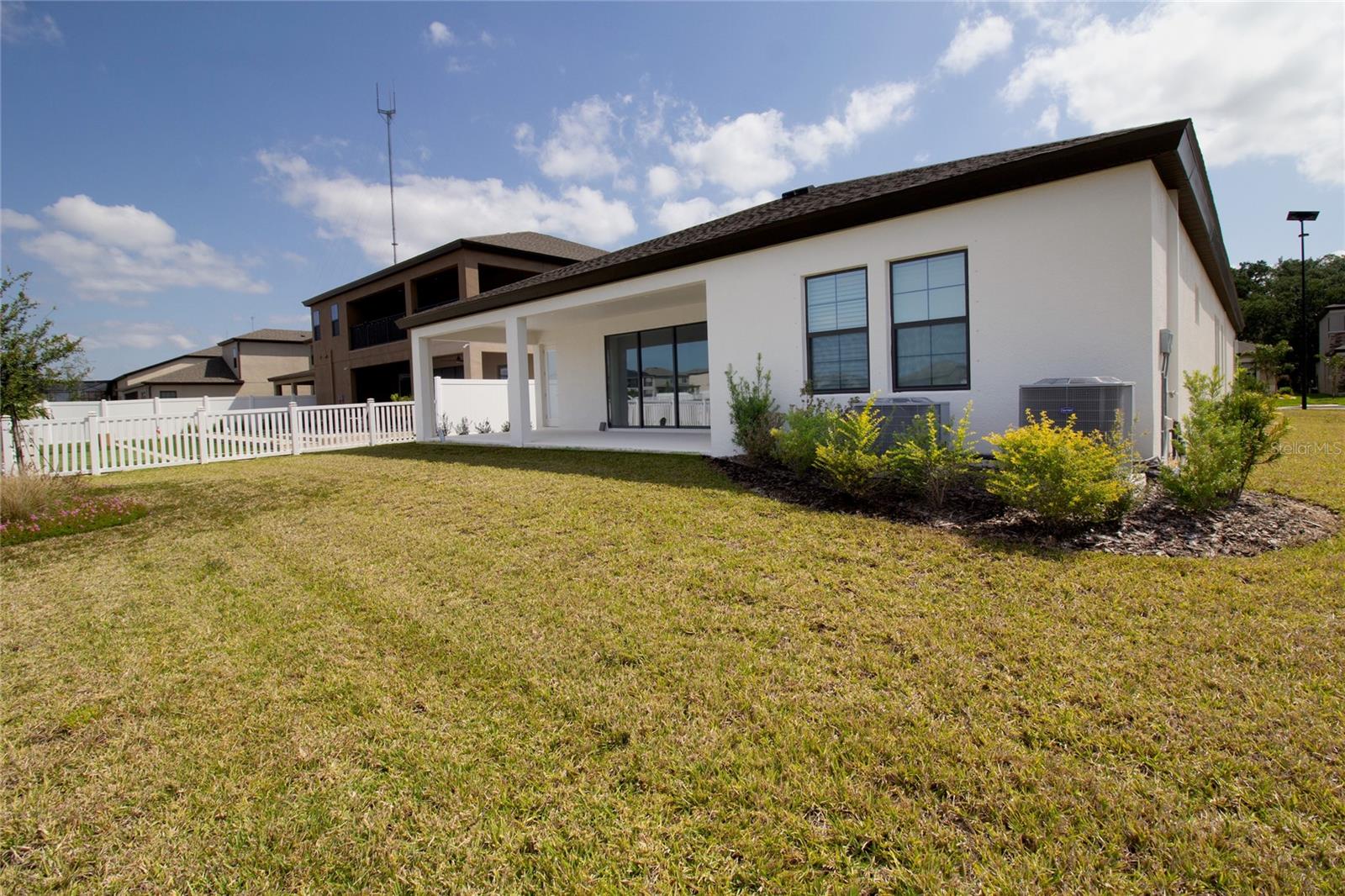 Image 39 of 47 For 13246 Twin Bridges Drive