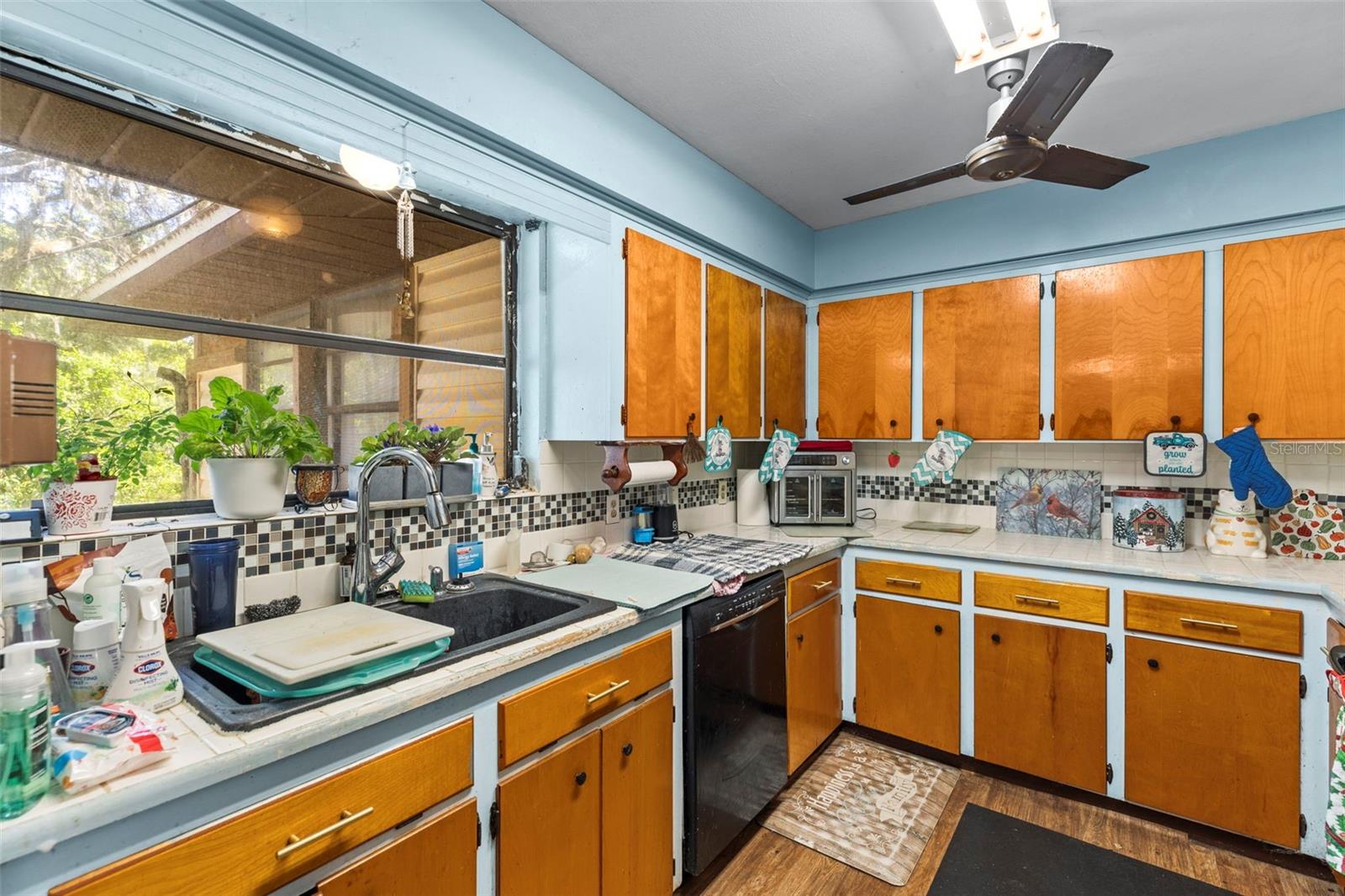 Image 10 of 40 For 29133 Lawton Drive