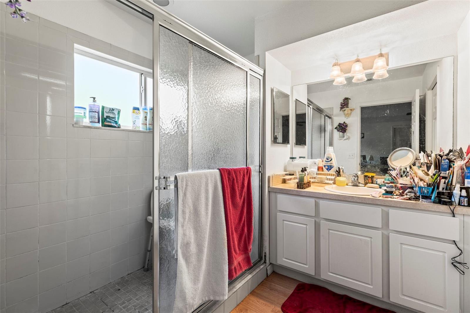 Image 16 of 40 For 29133 Lawton Drive