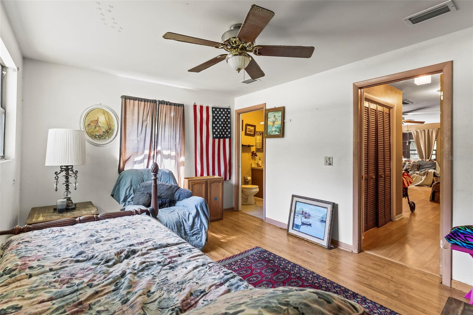 Image 17 of 40 For 29133 Lawton Drive
