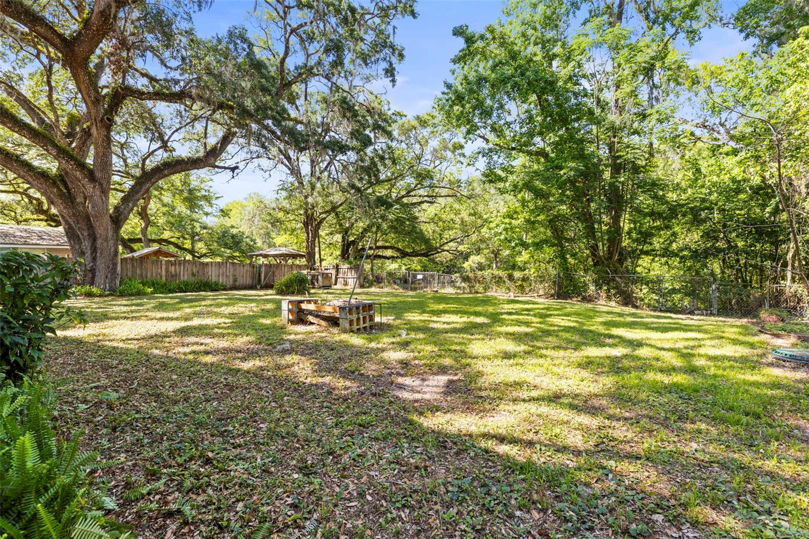 Image 29 of 40 For 29133 Lawton Drive