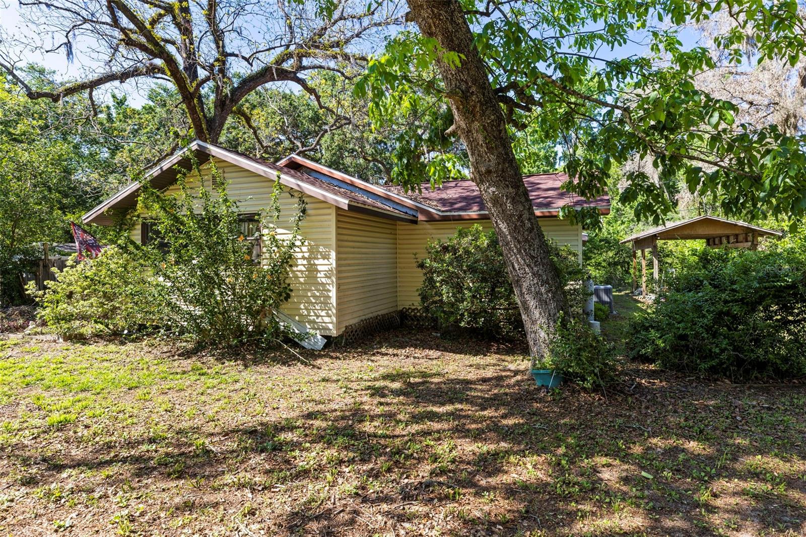 Image 5 of 40 For 29133 Lawton Drive