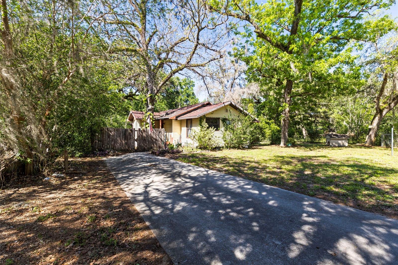 Image 6 of 40 For 29133 Lawton Drive