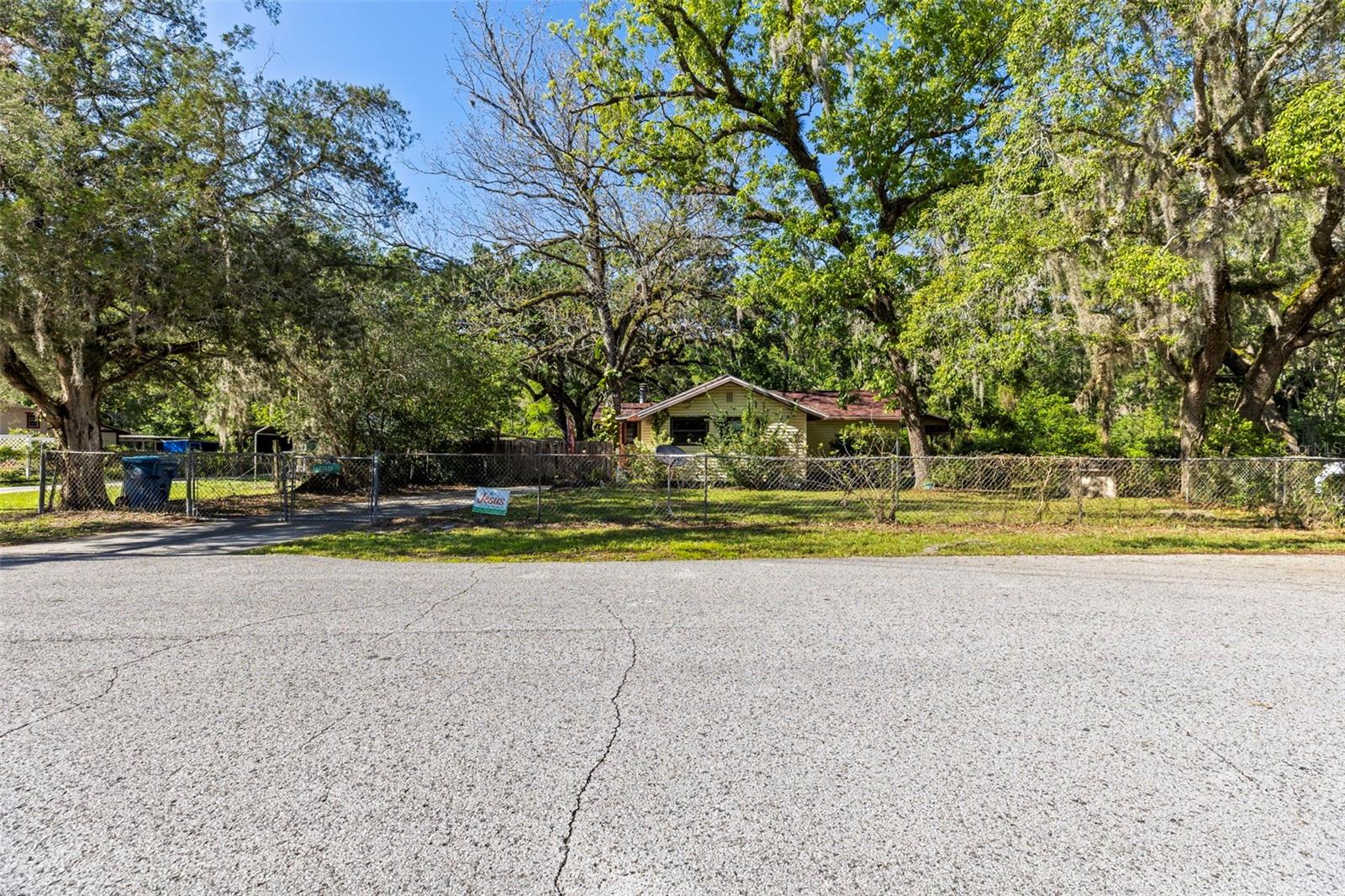 Image 7 of 40 For 29133 Lawton Drive