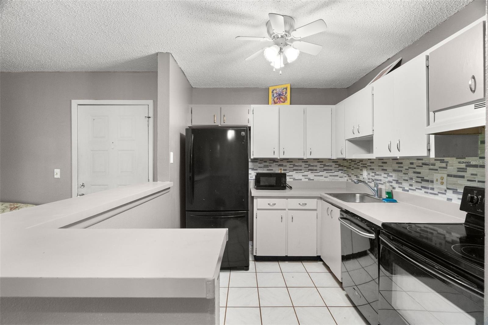 Image 10 of 25 For 3241 Fox Chase Circle N 106