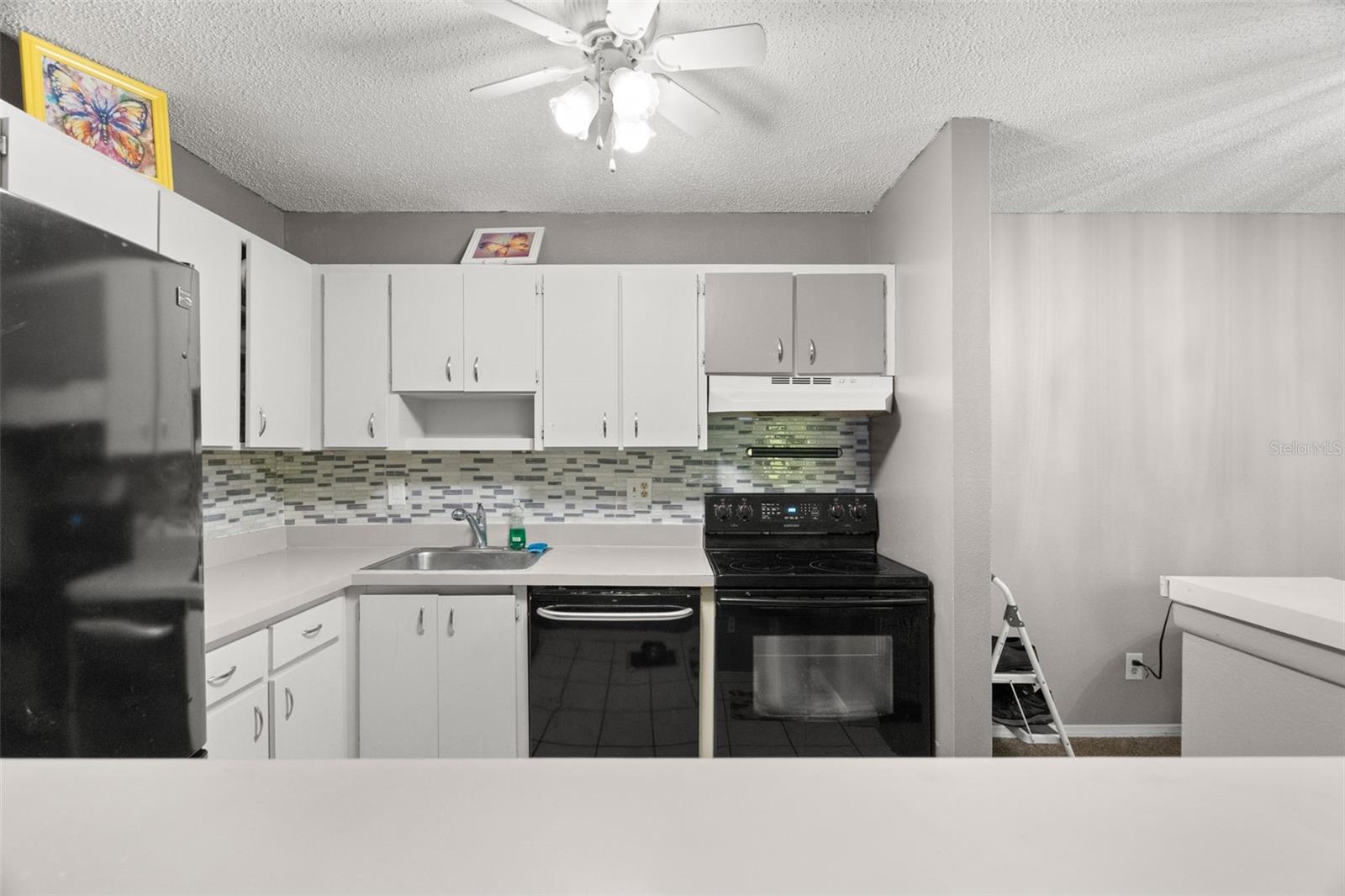 Image 11 of 25 For 3241 Fox Chase Circle N 106